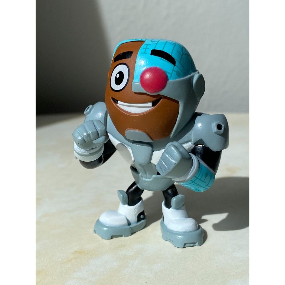 Funko Mystery Mini DC Teen Titans Go! 2.5" Vinyl Figure - Cyborg - Loose